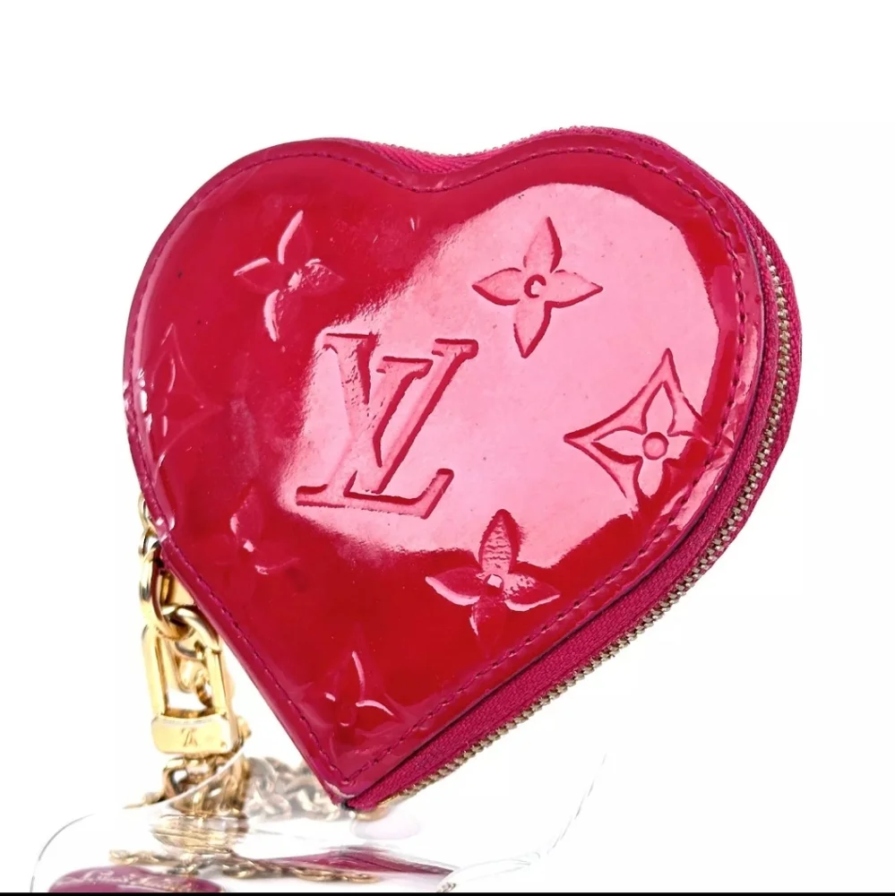Louis Vuitton Monogram Vernis red heart shaped coin pouch/ bag charm - Picture 2 of 11